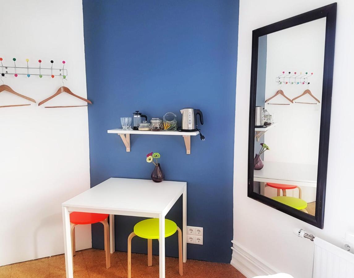 Refurinn Reykjavik Guesthouse ภายนอก รูปภาพ